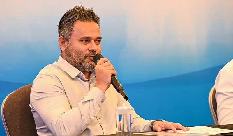 ދުނިޔޭގެ ކަނޑުމަހުގެ ދުވަހާ ގުޅިގެން މިނިސްޓަރ ޝިޔާމް މަސްވެރިންނަށް ތަހުނިޔާ ފޮނުއްވައިފި